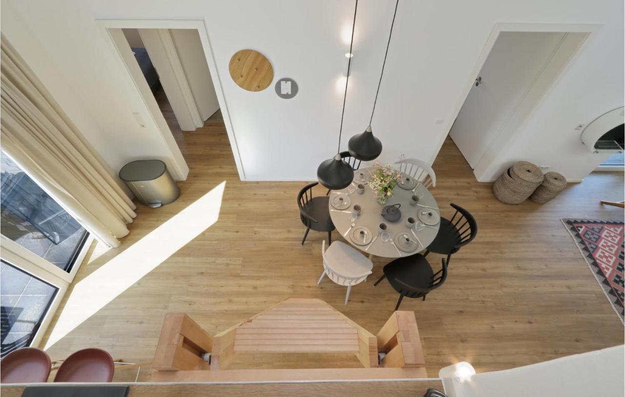 Awesome Home In Lembruch-Duemmer See With Kitchen Exterior foto